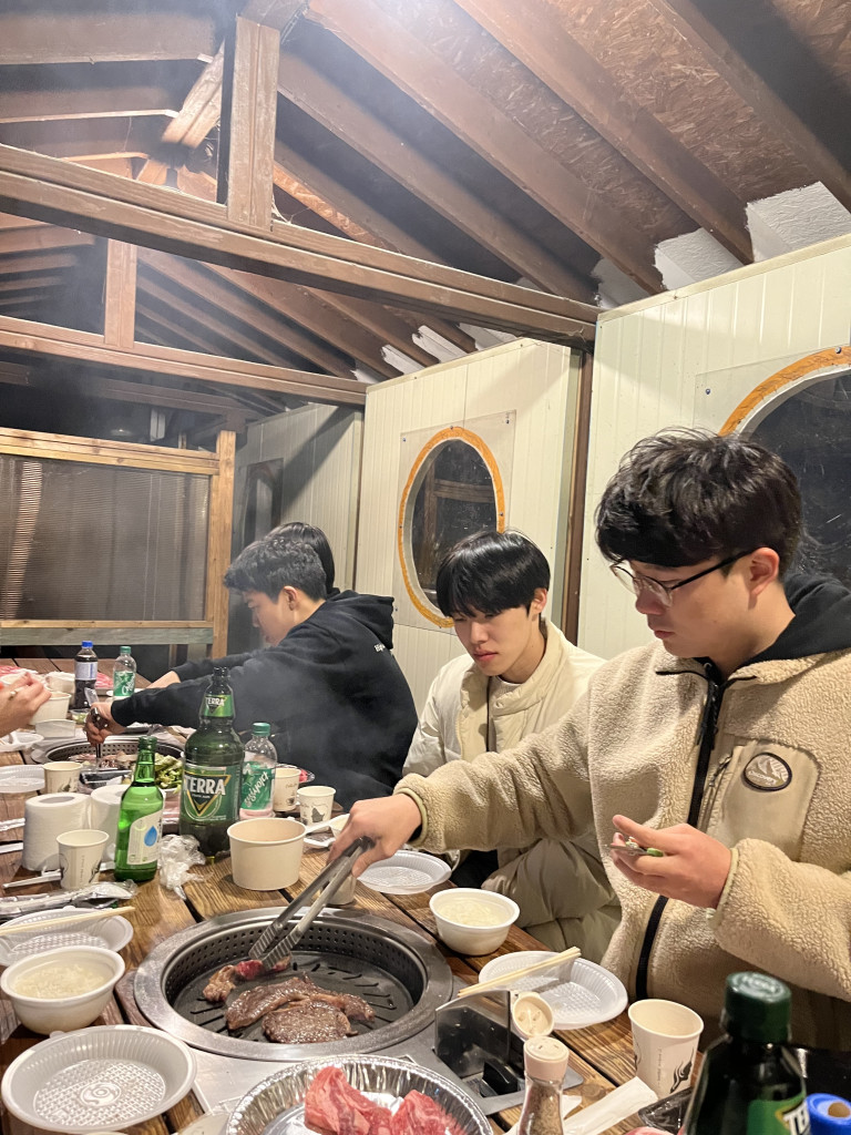 Dining 3