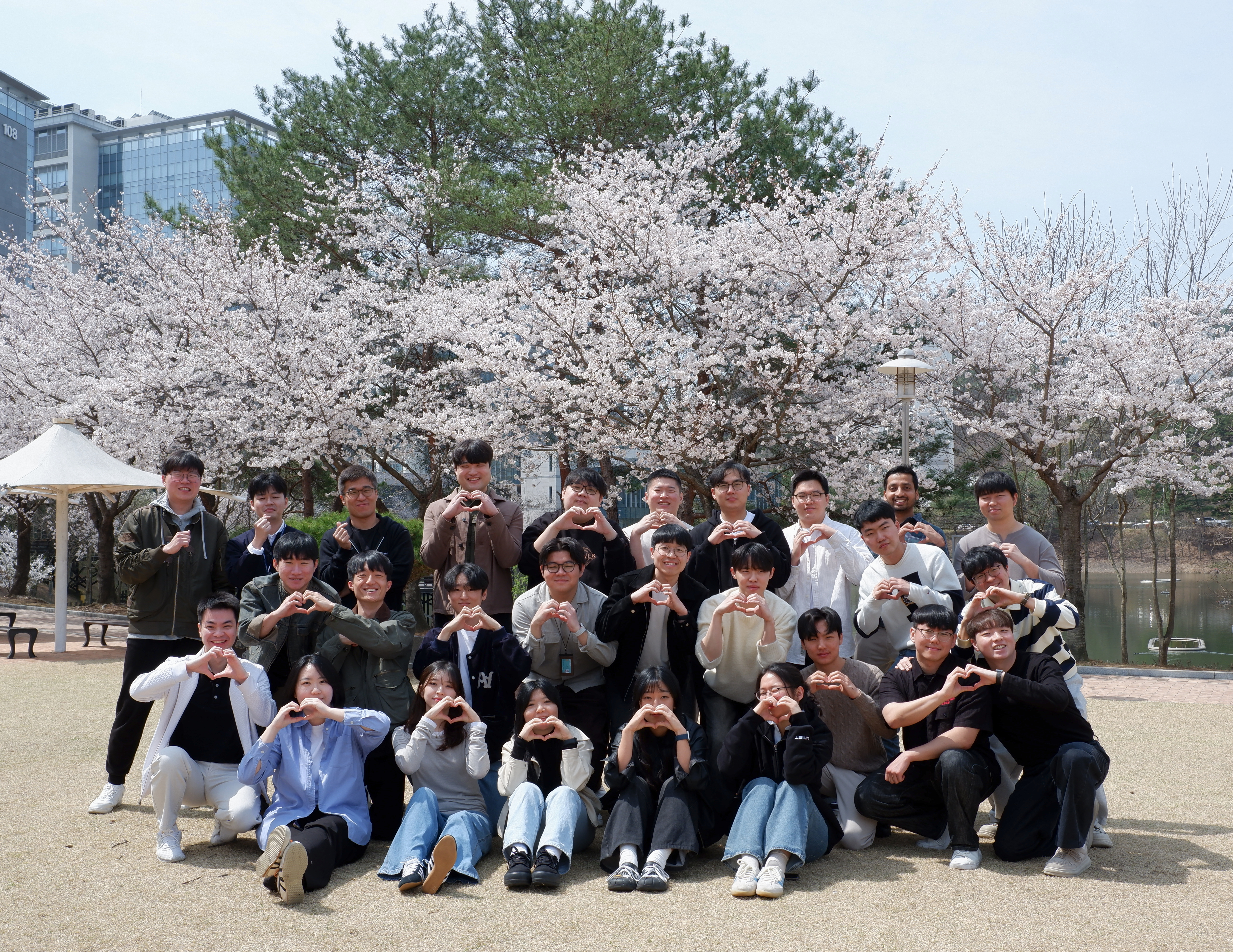 HMCL_blossom_main